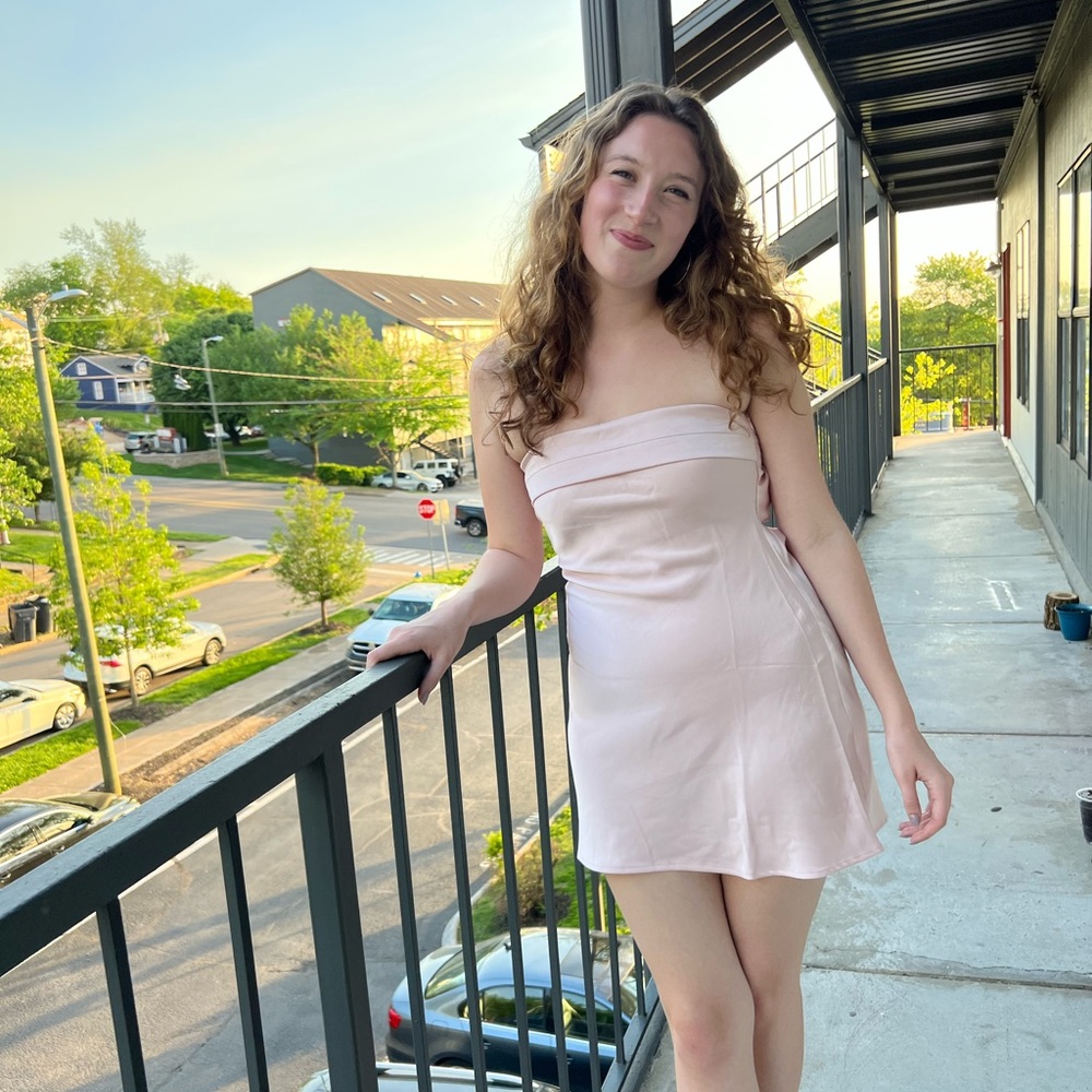 Meet your Posher, Claire